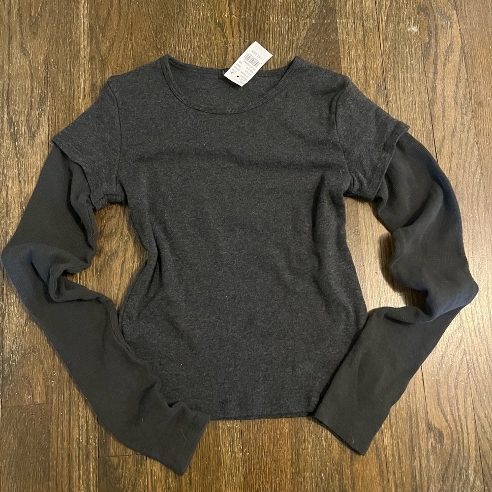 Charcoal Gray Women's Long Sleeve Top